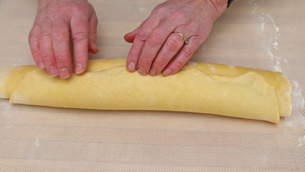 Making chocolate babka